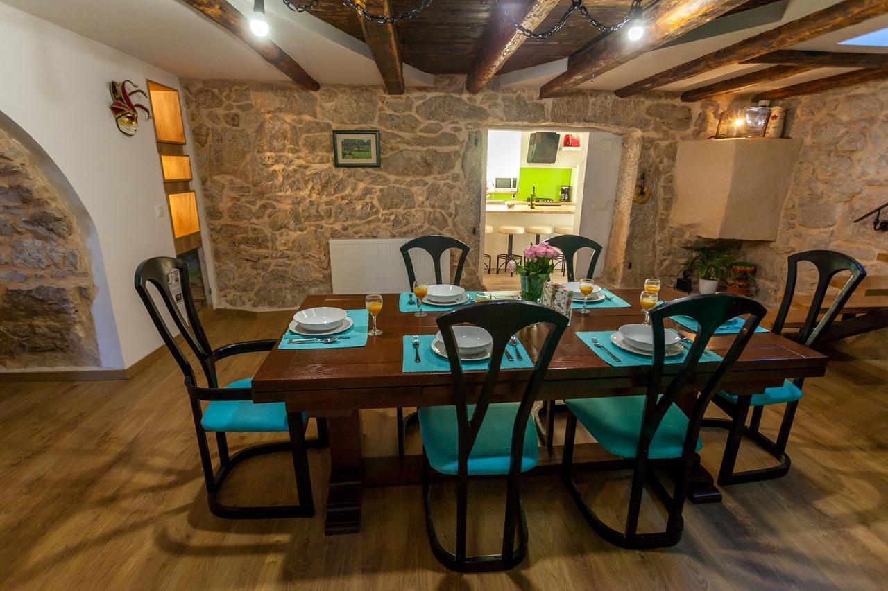 Gabonjin Villa Hrustika - Heated Pool, Jacuzzi & Sauna מראה חיצוני תמונה